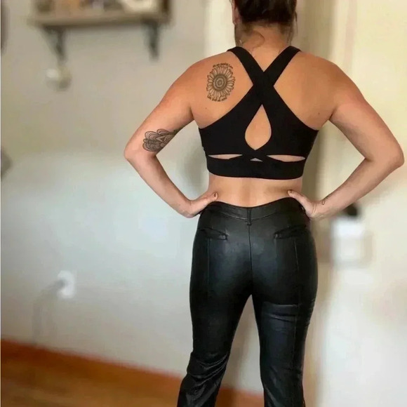 Abercrombie & Fitch Vegan Leather Pants Size 2 - Picture 2 of 7